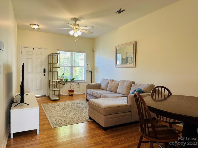 Property image 4 at 634 Fountain Court, Fort Mill, SC 29715