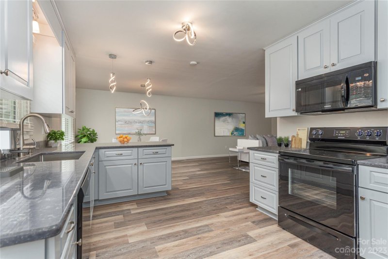 Property image 2 at 79 Leaf Lane, Clyde, NC 28721