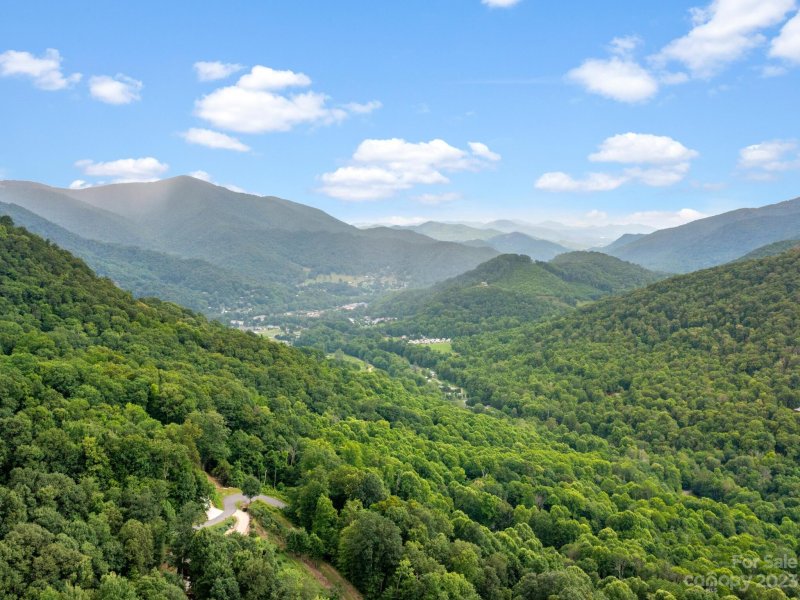 Property image 4 at 99999 Davy Crockett Drive, Maggie Valley, NC 28751