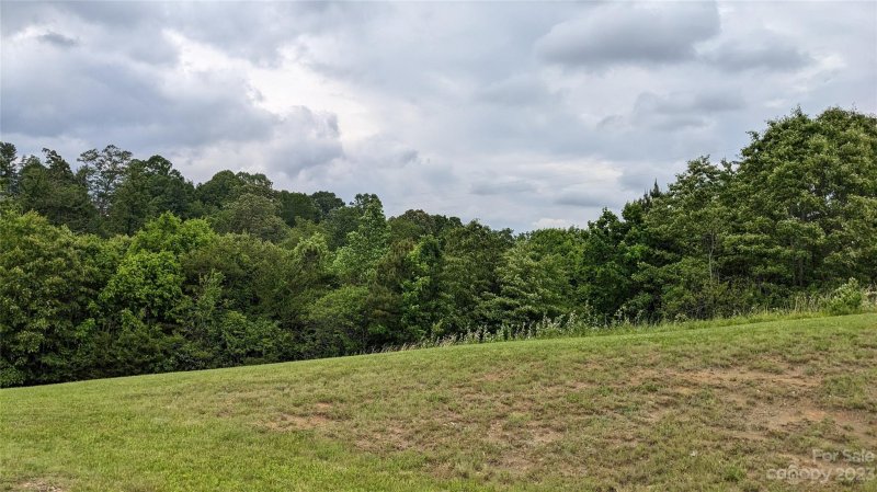 Property image 4 at 71 Tamerlane Way, Leicester, NC 28748