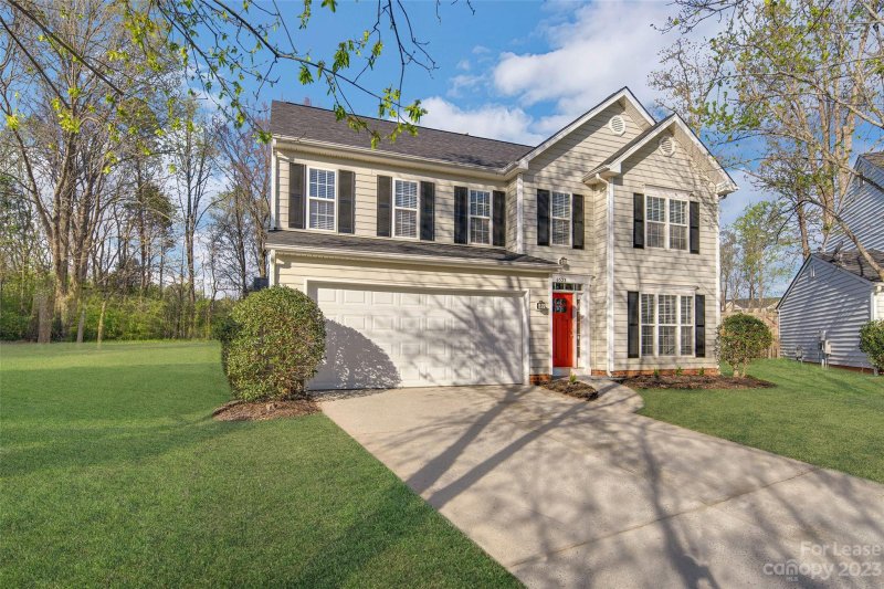 Property image 2 at 6523 Spanish Moss Lane, Charlotte, NC 28262