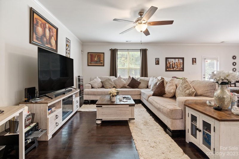 Property image 2 at 3921 Northerly Island Court, Gastonia, NC 28056