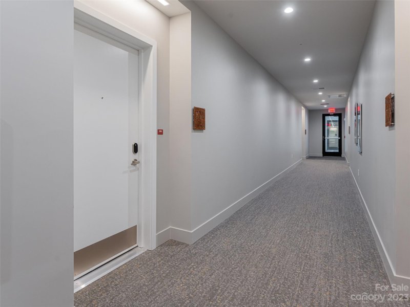 Property image 5 at 68 Craven Street, Asheville, NC 28806