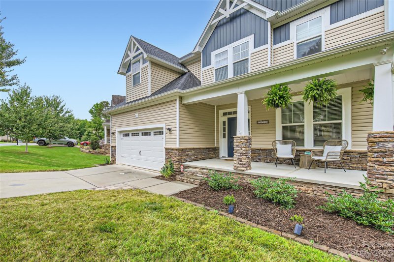 Property image 2 at 433 Leaf Arbor Court, Clover, SC 29710