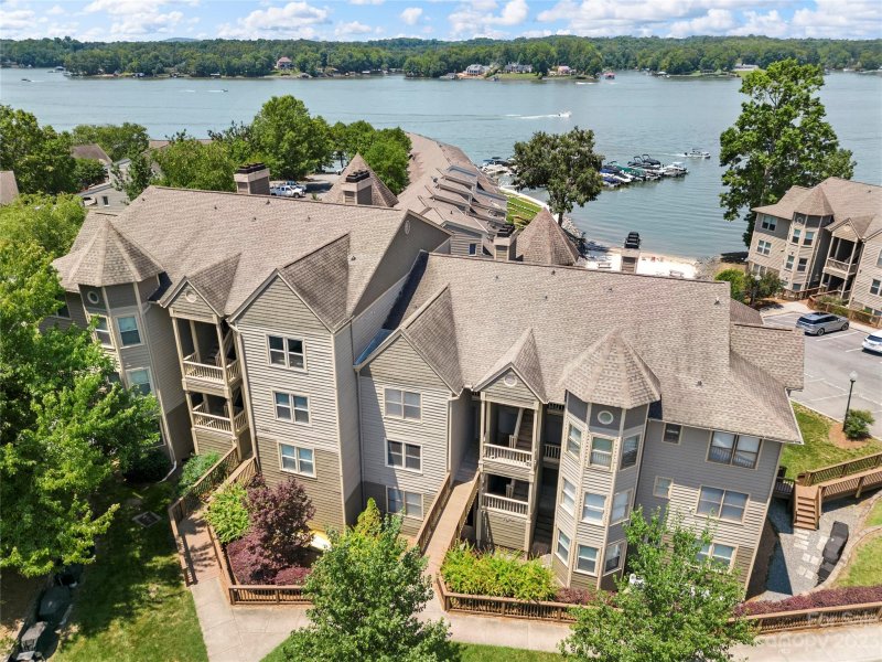 13824 Queens Harbor Road