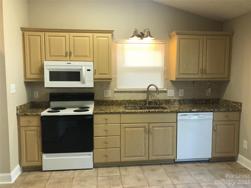 Property image 4 at 3916 Cedarbark Drive, Matthews, NC 28105