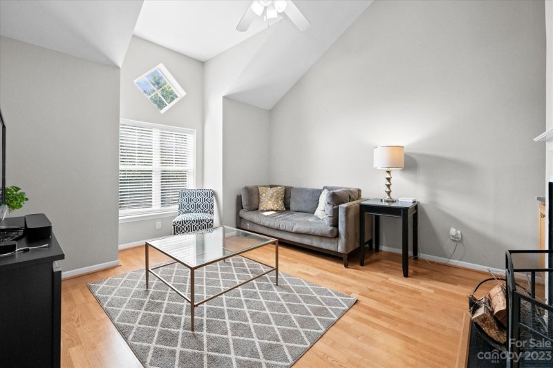 Property image 5 at 2209 Sumner Green Avenue, Charlotte, NC 28203