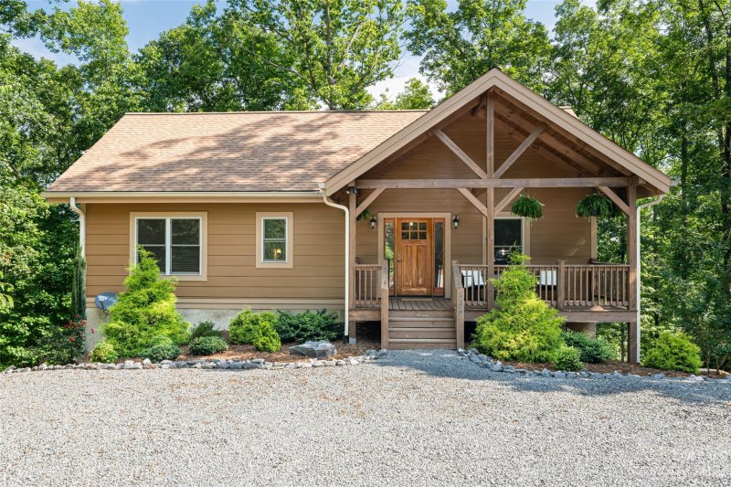 Property image 2 at 555 Nathan Mcdaniel Drive, Nebo, NC 28761