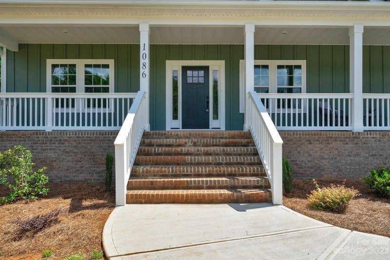 Property image 5 at 1086 Sage Pine Circle, Clover, SC 29710