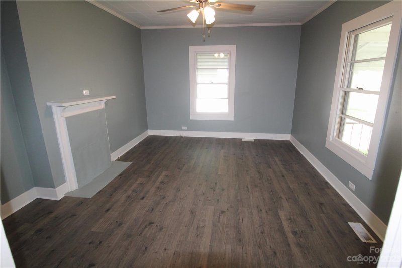 Property image 3 at 115 Mcconnell Street, Clover, SC 29710