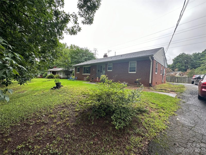 1241 Marydale Lane