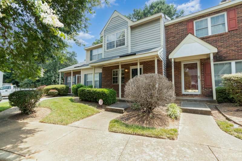 Property image 4 at 3625 Huyton Court, Charlotte, NC 28215