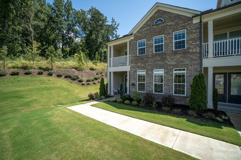 Property image 3 at 11011 Kilkenny Drive, Charlotte, NC 28277