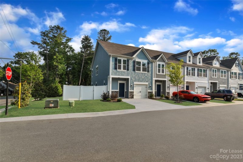 Property image 3 at 3007 Ayana Drive, Charlotte, NC 28210