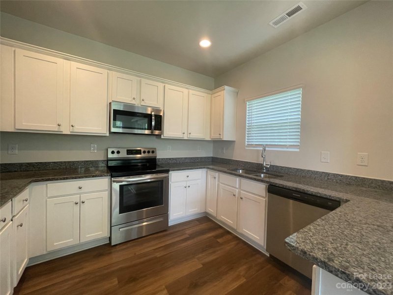 Property image 3 at 152 Pumice Drive, Statesville, NC 28625