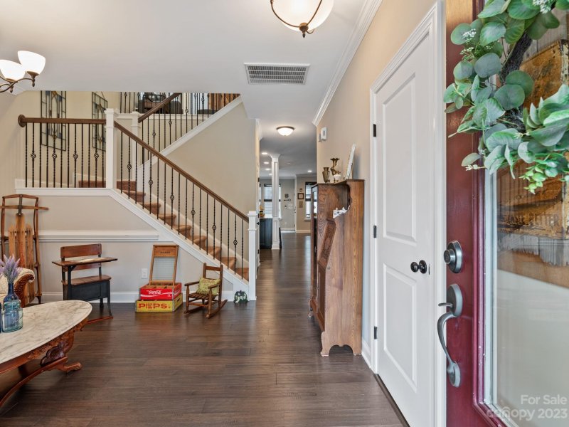 Property image 2 at 7627 Cushing Drive, Charlotte, NC 28216