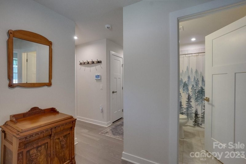 Property image 5 at 2103 Goldwood Drive, Charlotte, NC 28215