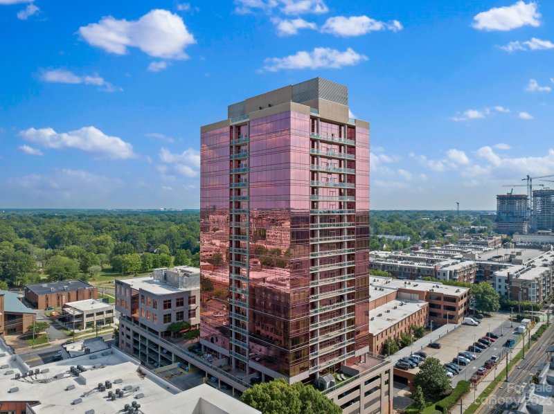 Property image 4 at 315 Arlington Avenue, Charlotte, NC 28203