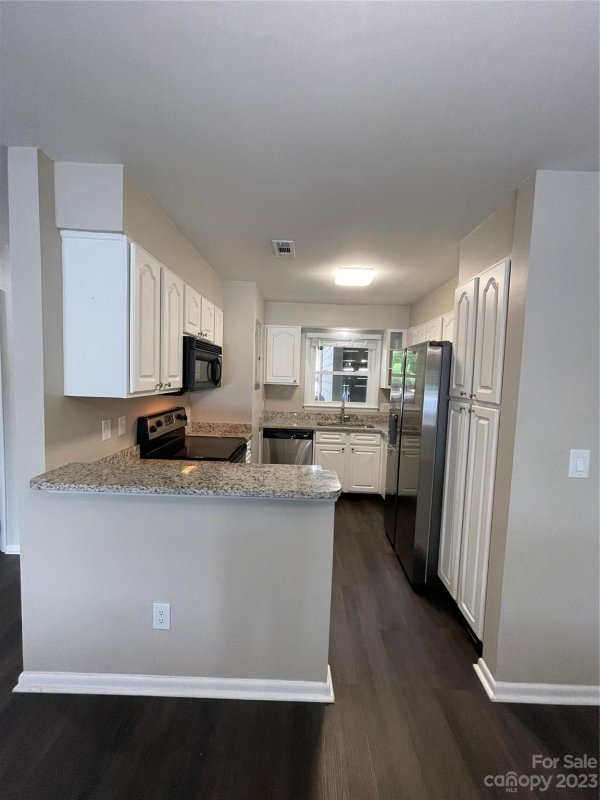 Property image 5 at 9801 Emerald Point Drive, Charlotte, NC 28278