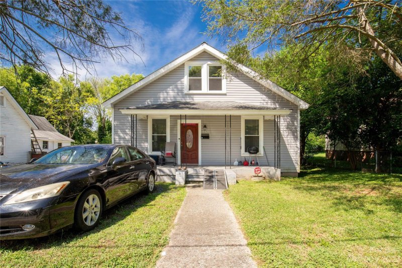 Property image 2 at 325 Long Street, Rock Hill, SC 29730