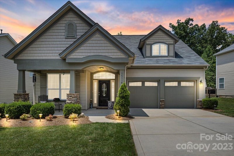 Property image 3 at 15110 Reminisce Lane, Charlotte, NC 28278
