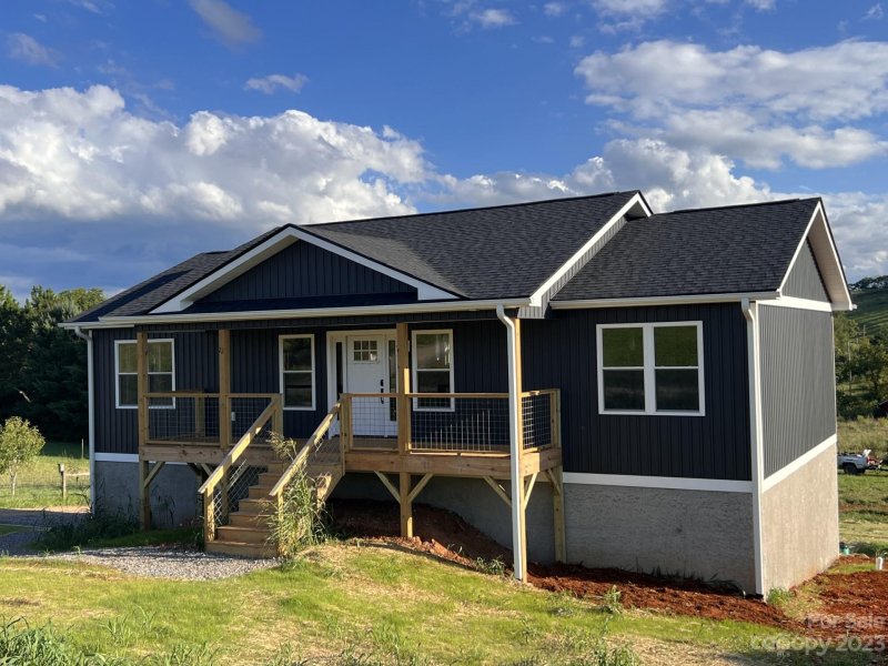 Property image 3 at 22 Pilgrims Path Lane, Alexander, NC 28701