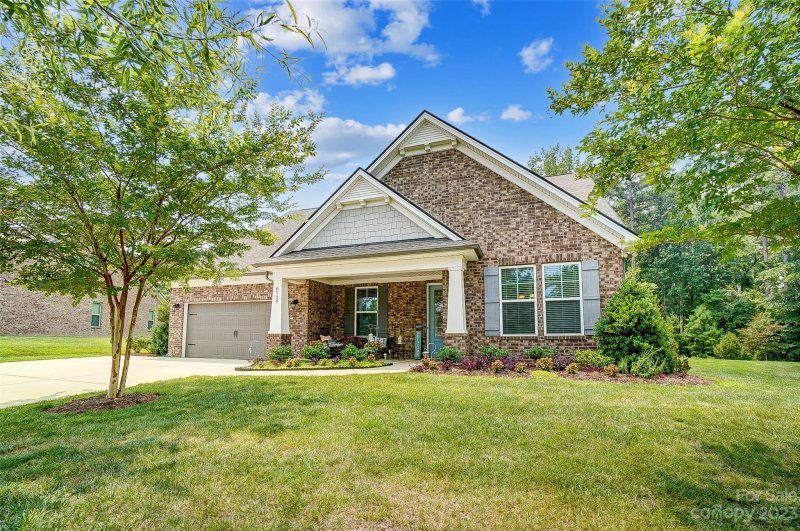 Property image 3 at 8729 Mullis Forest Court, Mint Hill, NC 28227