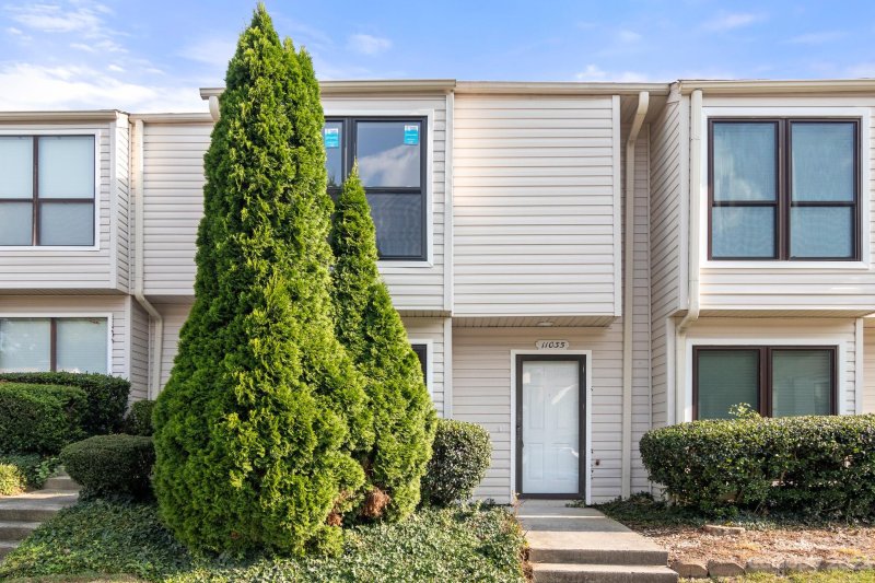 Property image 2 at 11035 Carmel Crossing Road, Charlotte, NC 28226