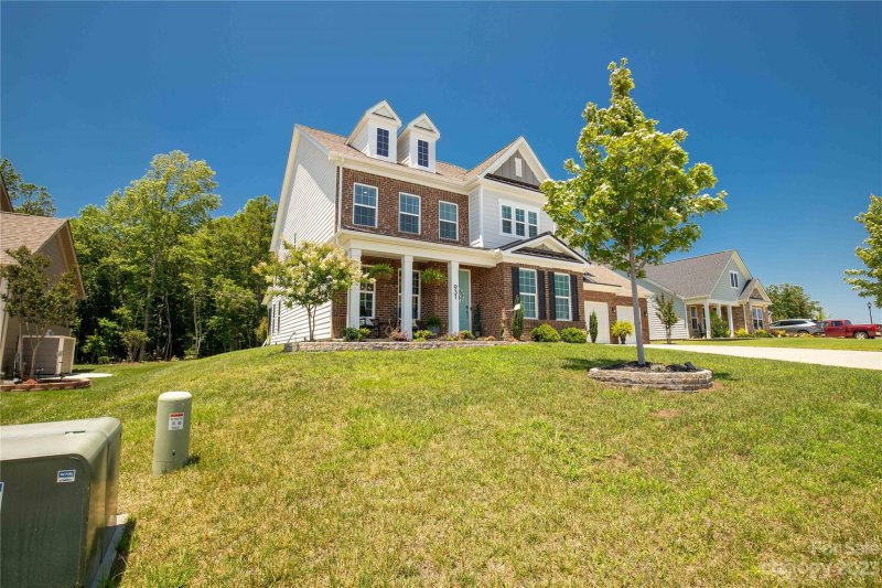 Property image 3 at 931 Chippenham Avenue, Lancaster, SC 29720