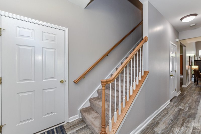 Property image 5 at 419 Foilage Court, Lake Wylie, SC 29710