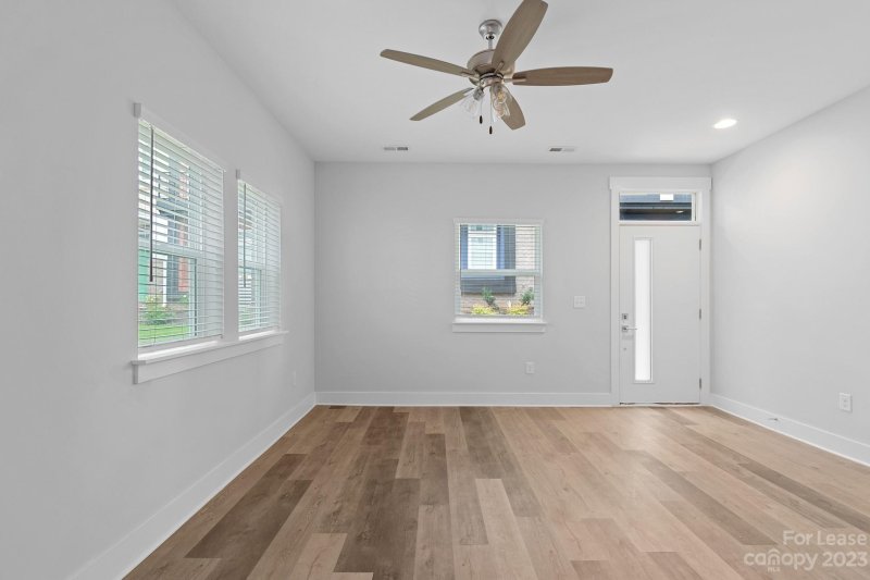 Property image 5 at 2241 Electric Lane, Charlotte, NC 28205