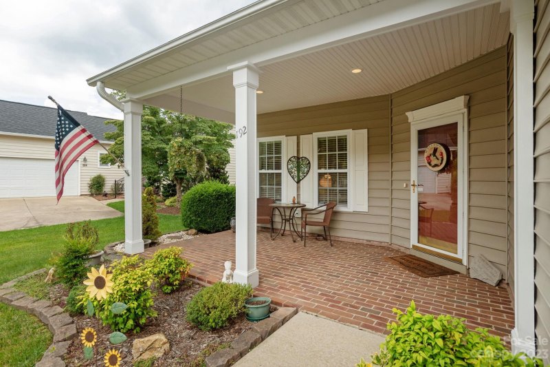 Property image 3 at 192 Cambridge Drive, Brevard, NC 28712