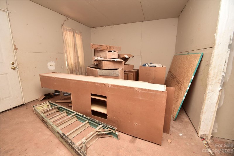 Property image 2 at 390 Preyer Street, Shelby, NC 28152