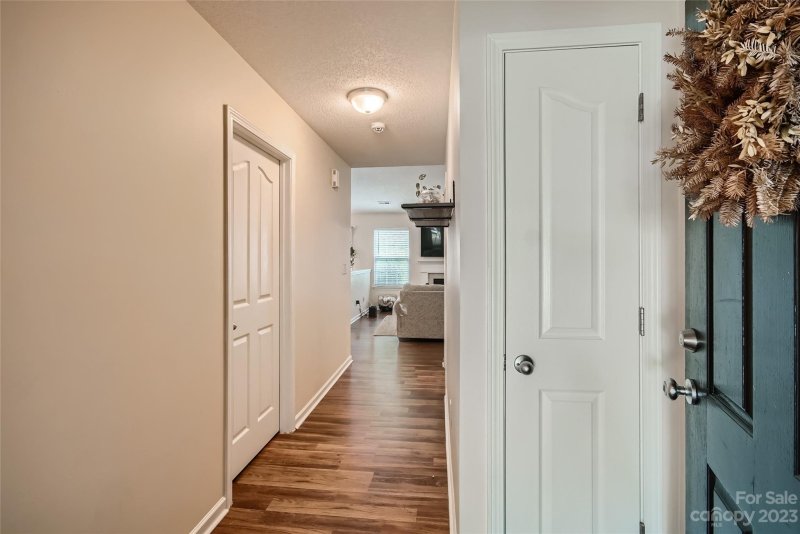 Property image 4 at 7819 Rabbits Foot Lane, Charlotte, NC 28217