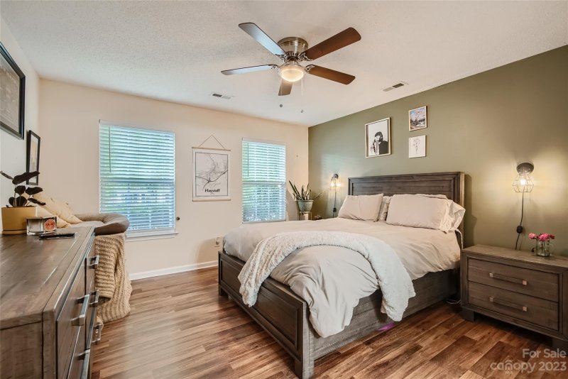 Property image 5 at 7819 Rabbits Foot Lane, Charlotte, NC 28217