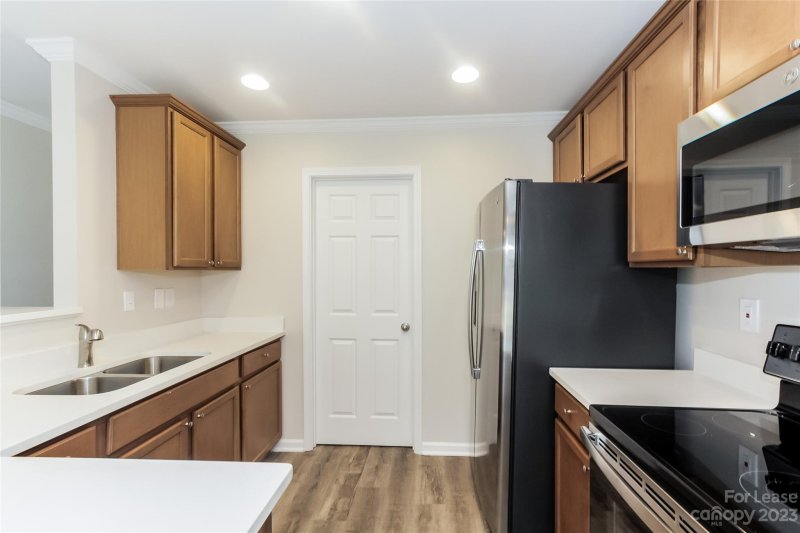 Property image 5 at 847 Rook Road, Charlotte, NC 28216