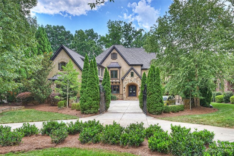 Property image 2 at 7913 Skye Lochs Drive, Waxhaw, NC 28173