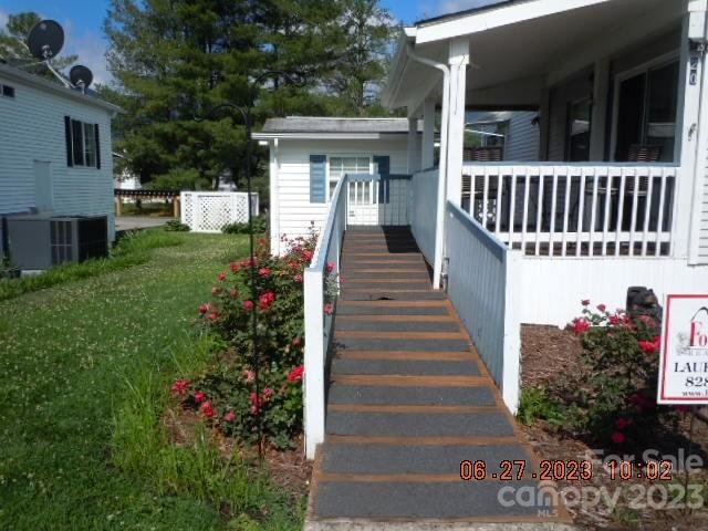 Property image 4 at 20 Strollers Lane, Waynesville, NC 28785
