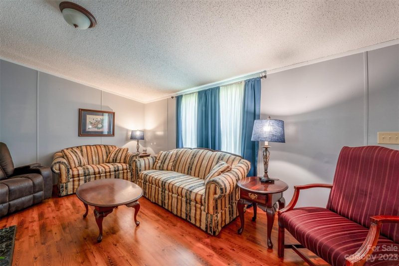 Property image 4 at 607 Sunnyside Shady Rest Drive, Kings Mountain, NC 28086