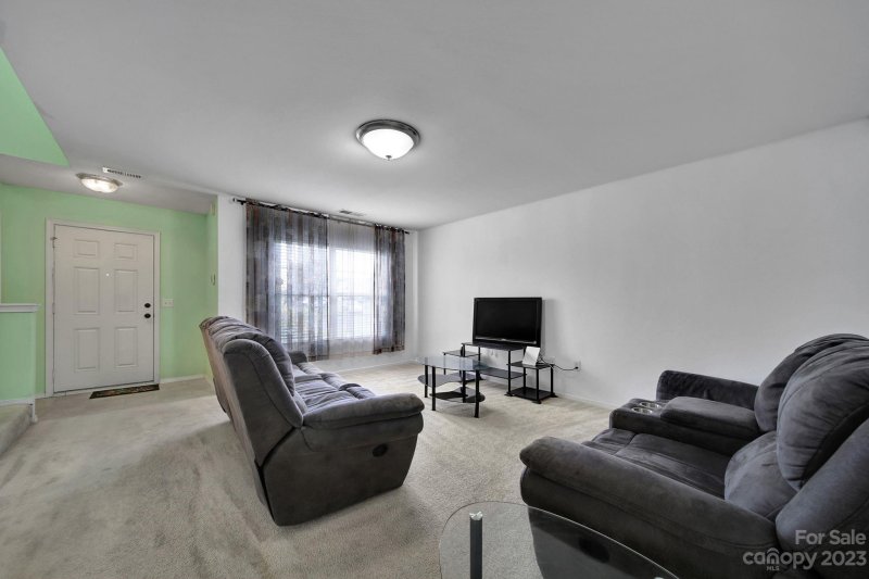 Property image 2 at 10928 Thousand Oaks Drive, Huntersville, NC 28078