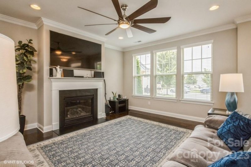 Property image 4 at 8713 Aspinwall Drive, Charlotte, NC 28216