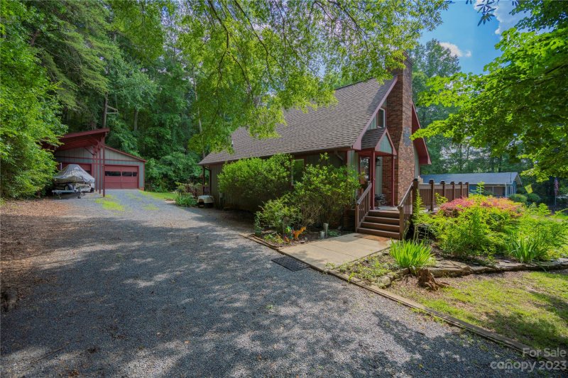 Property image 3 at 240 Horseshoe Drive, Salisbury, NC 28146