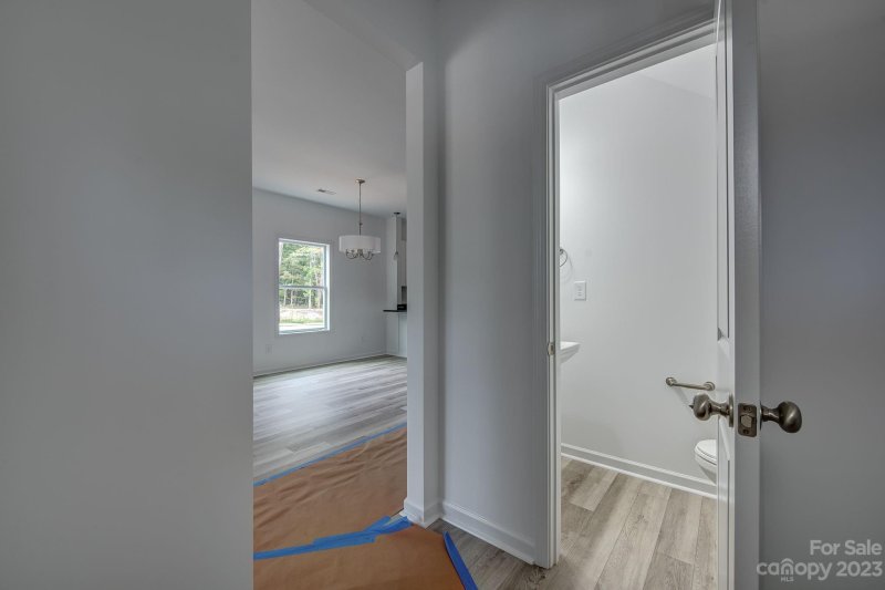 Property image 4 at 568 Geneva Circle, Gastonia, NC 28056