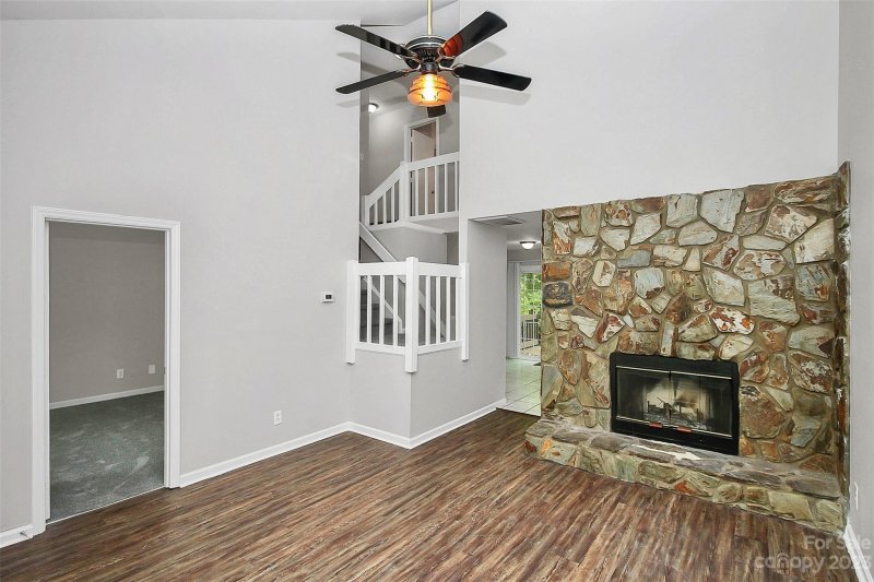 Property image 5 at 6355 Windsor Gate Lane, Charlotte, NC 28215