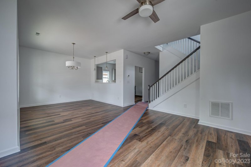 Property image 5 at 564 Geneva Circle, Gastonia, NC 28056