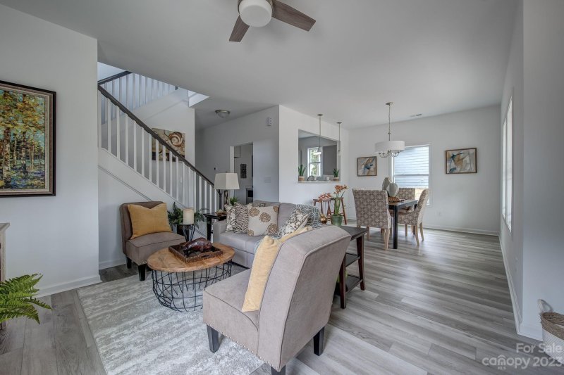 Property image 3 at 512 Geneva Circle, Gastonia, NC 28056