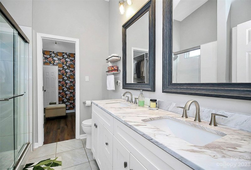 Property image 5 at 6009 Pennycross Lane, Charlotte, NC 28216