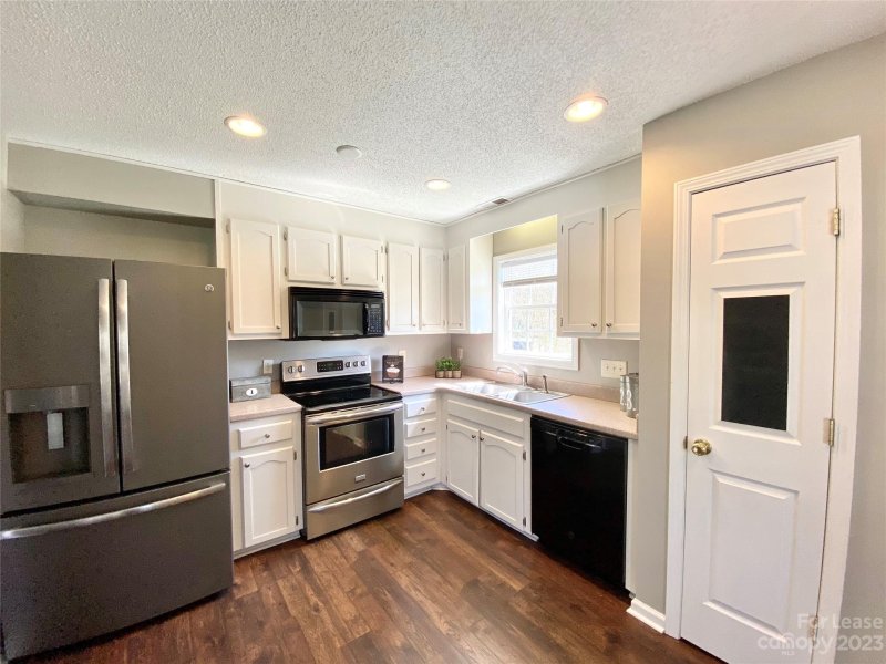 Property image 5 at 15 Linestowe Drive, Belmont, NC 28012