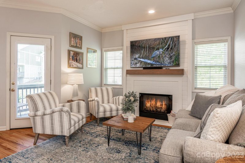 Property image 4 at 40 Old Creek Lane, Hendersonville, NC 28739