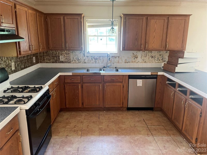 Property image 4 at 5130 Sedgefield Drive, Lancaster, SC 29720
